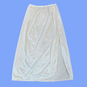 vintage Women's White satin Skirt